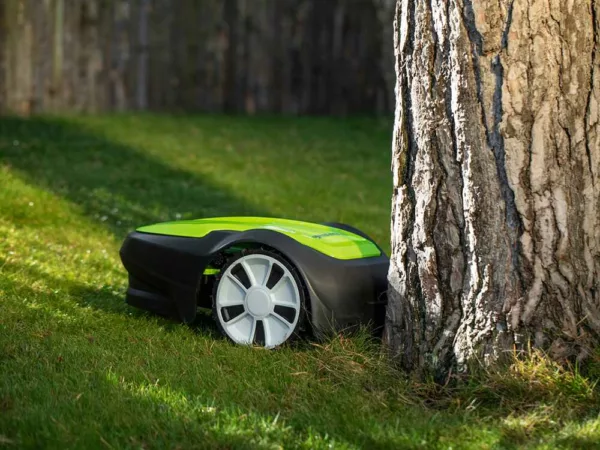 Greenworks OPTIMOW S - Robot rasaerba - Con cavo perimetrale - immagine 2