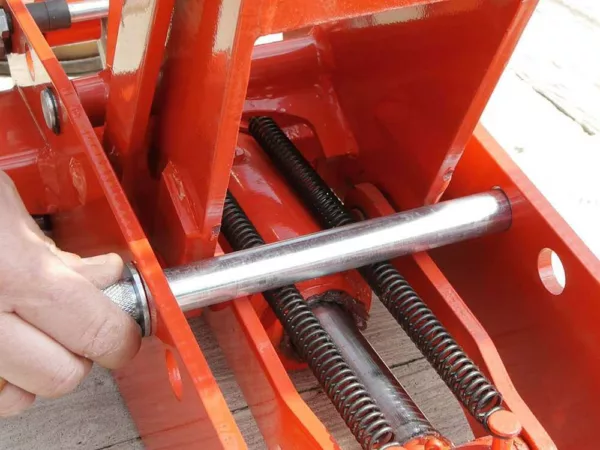 Sollevatore professionale per trattorino rasaerba, elevatore, piattaforma elevatrice 800 Kg - immagine 4