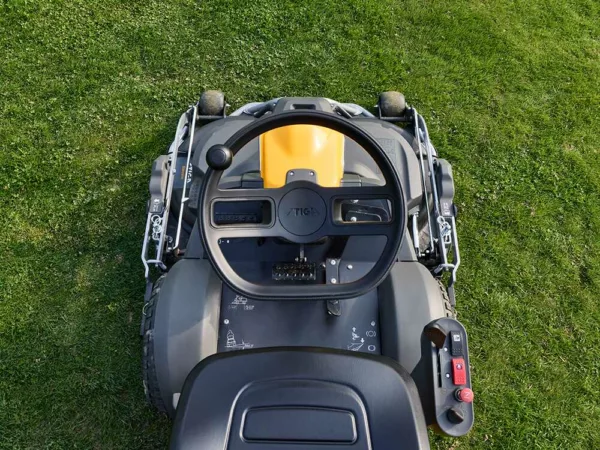 Stiga Park 500 WX - Trattorino con taglio frontale con cambio idrostatico - Front Mower - immagine 8