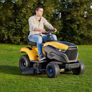 Stiga Tornado 398e - Motore elettrico a batteria 48V/30Ah - Scarico laterale