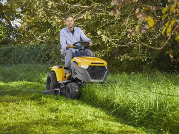Stiga Tornado 5108 W - Trattorino tosaerba - cambio idrostatico - scarico laterale - immagine 3